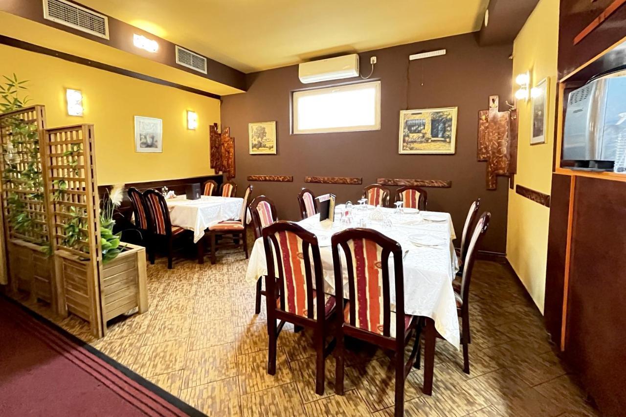 Caka Luxury Rooms & Restaurant Cuprija Exterior photo